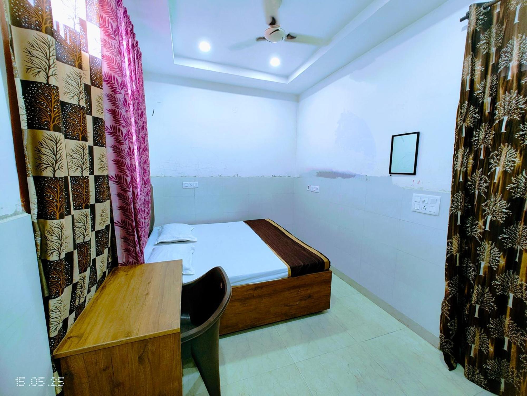 Hotel Yolo- Chandigarh Chandīgarh Exterior foto